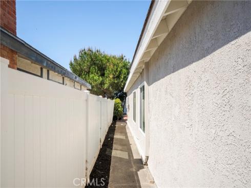 4462 Walnut , Irvine, CA