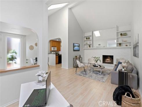 3 Willow Tree , Irvine, CA
