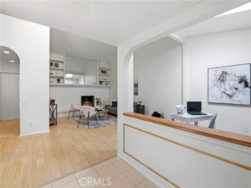 3 Willow Tree , Irvine, CA