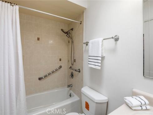 3 Willow Tree , Irvine, CA