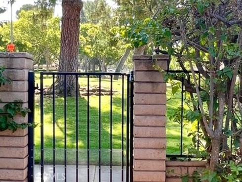3 Willow Tree , Irvine, CA