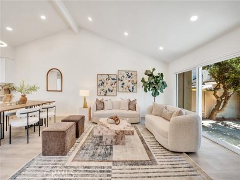 12 Primrose , Irvine, CA