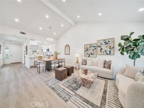 12 Primrose , Irvine, CA