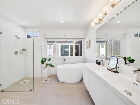 12 Primrose , Irvine, CA
