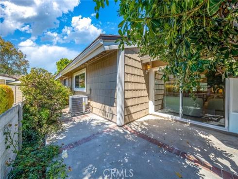 12 Primrose , Irvine, CA