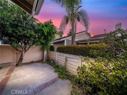12 Primrose , Irvine, CA