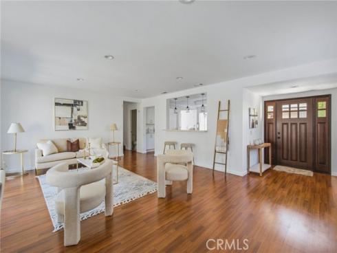 4981 Paseo Segovia , Irvine, CA