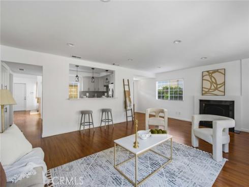 4981 Paseo Segovia , Irvine, CA
