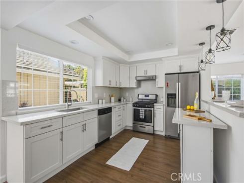 4981 Paseo Segovia , Irvine, CA