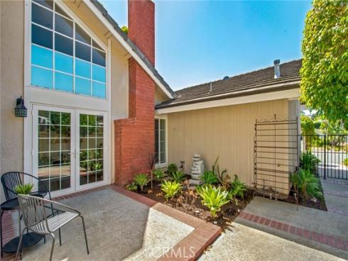 4981 Paseo Segovia , Irvine, CA