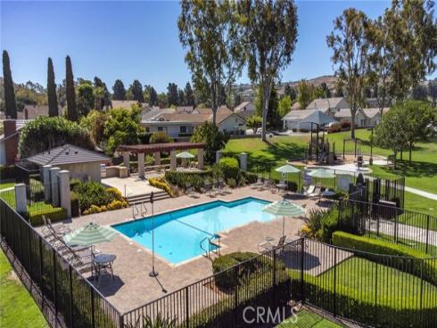 4981 Paseo Segovia , Irvine, CA