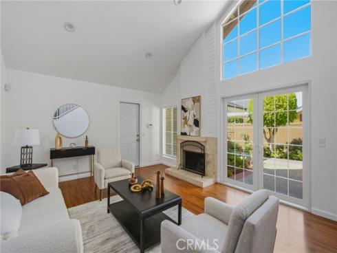4981 Paseo Segovia , Irvine, CA