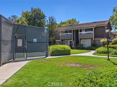 45 Streamwood , Irvine, CA