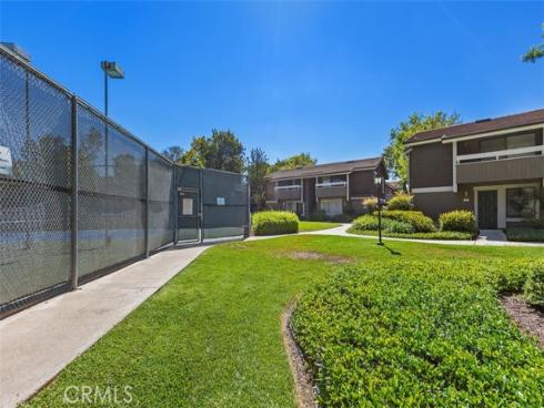 45 Streamwood , Irvine, CA