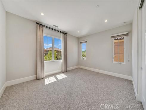152 Statura , Irvine, CA