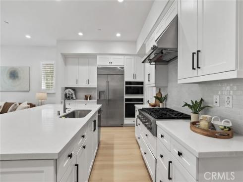 138 Jayhawk , Irvine, CA