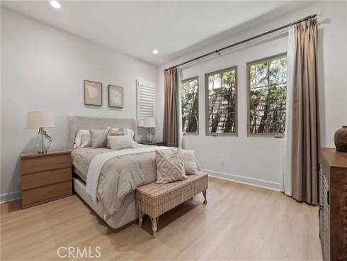 138 Jayhawk , Irvine, CA