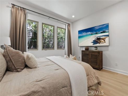 138 Jayhawk , Irvine, CA