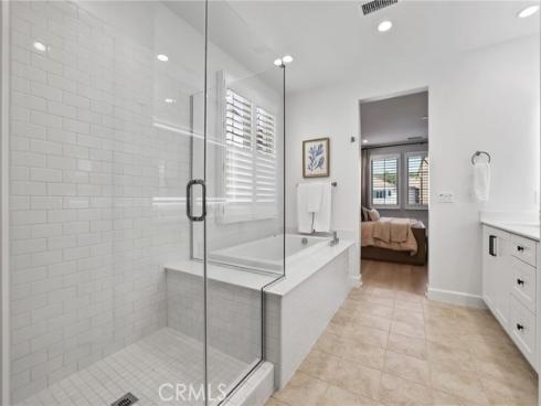 138 Jayhawk , Irvine, CA