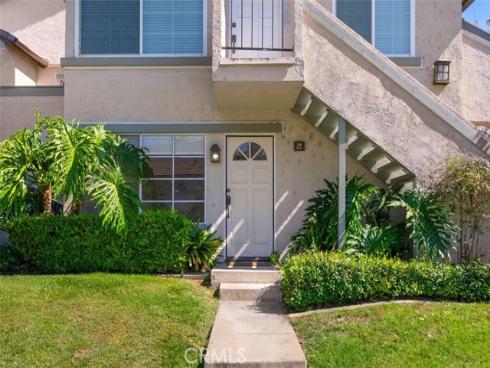 34 Exeter , Irvine, CA