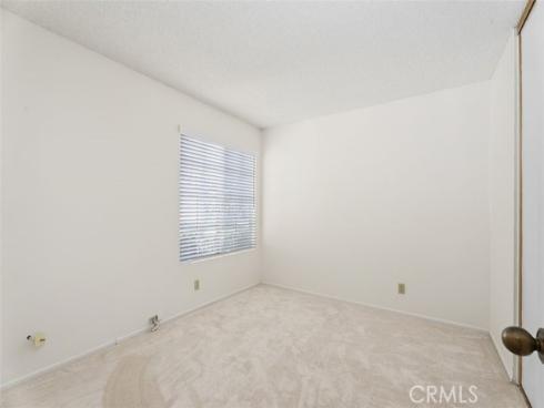 34 Exeter , Irvine, CA