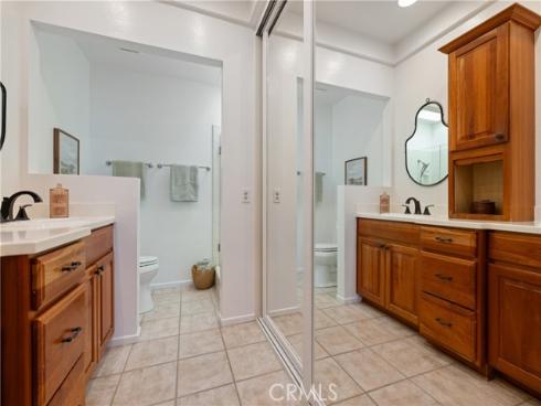 13 Nutwood , Irvine, CA