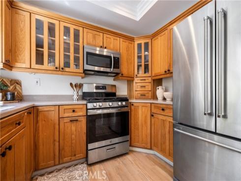 13 Nutwood , Irvine, CA