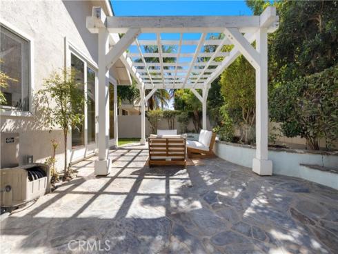 13 Nutwood , Irvine, CA