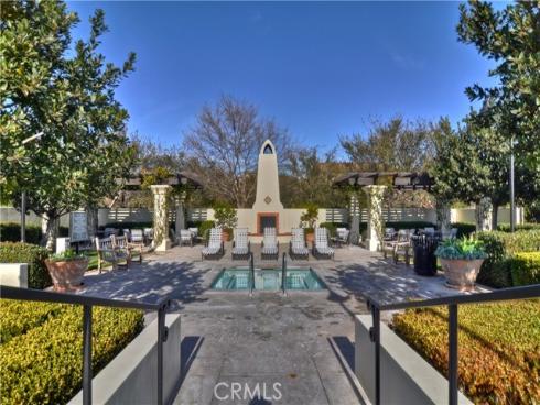 95 Canopy , Irvine, CA