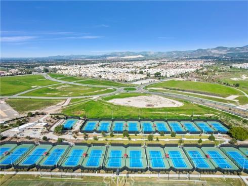 95 Canopy , Irvine, CA