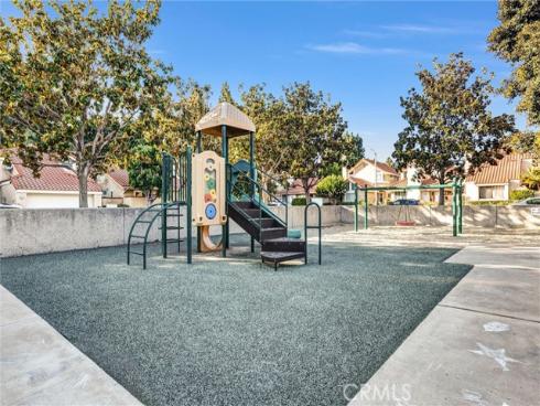 20 Lanciano , Irvine, CA