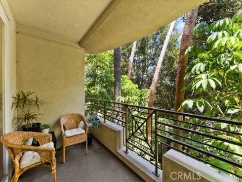 2253 Martin 207 , Irvine, CA