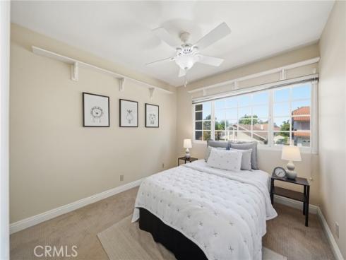 5 Eden , Irvine, CA