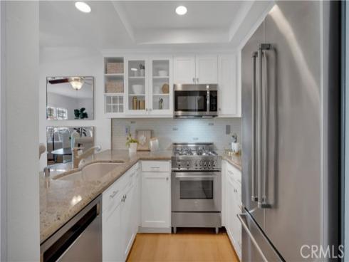 24 Christamon , Irvine, CA