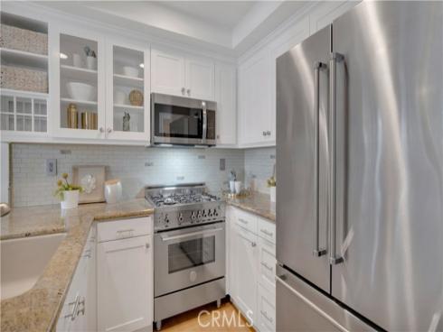 24 Christamon , Irvine, CA