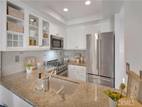 24 Christamon , Irvine, CA