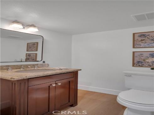 24 Christamon , Irvine, CA