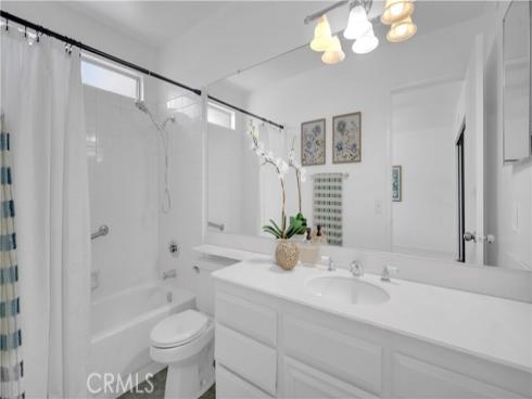 24 Christamon , Irvine, CA
