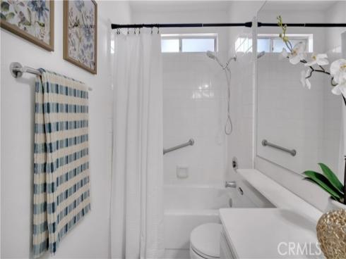 24 Christamon , Irvine, CA