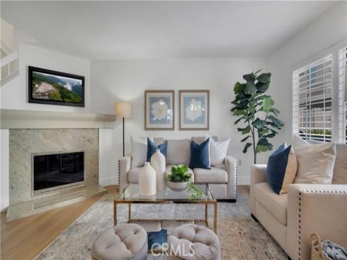 24 Christamon , Irvine, CA