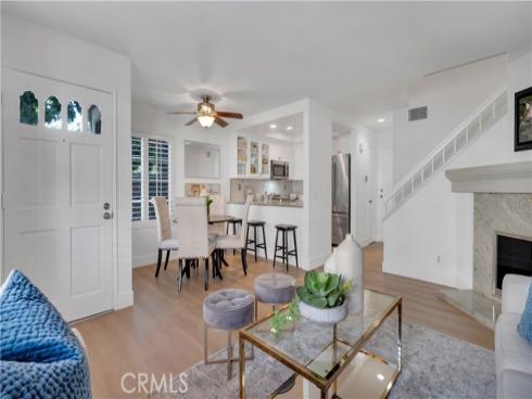 24 Christamon , Irvine, CA
