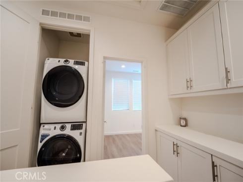 107 Allusion , Irvine, CA