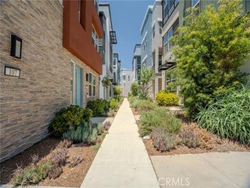 107 Allusion , Irvine, CA
