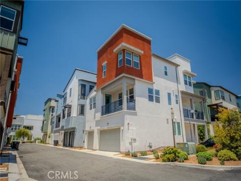 107 Allusion , Irvine, CA