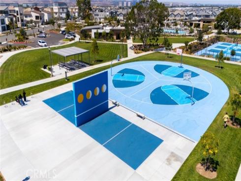 107 Allusion , Irvine, CA