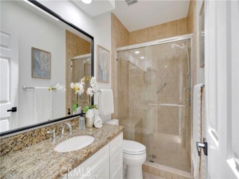 32  Deerwood E  , Irvine, CA