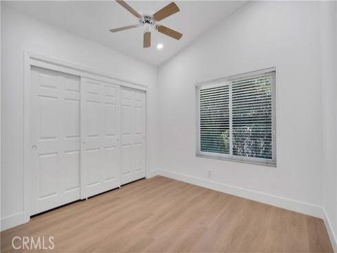 32  Deerwood E  , Irvine, CA