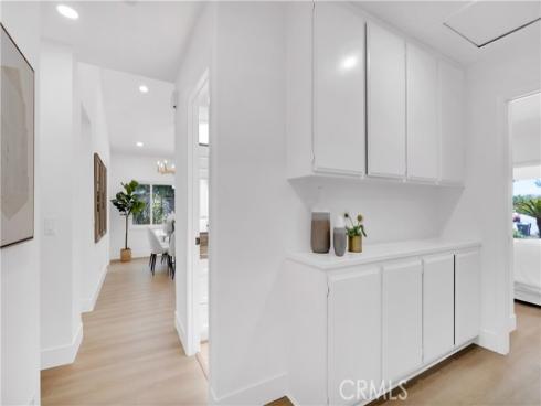 32  Deerwood E  , Irvine, CA