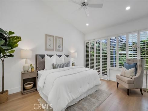 32  Deerwood E  , Irvine, CA