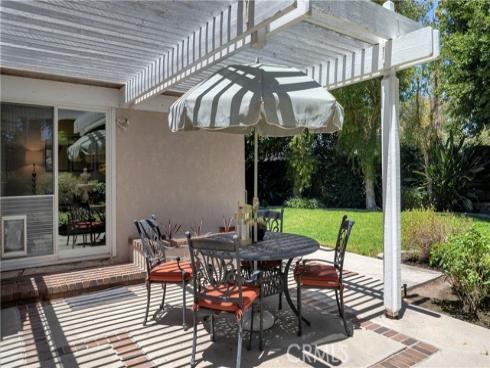 32  Deerwood E  , Irvine, CA